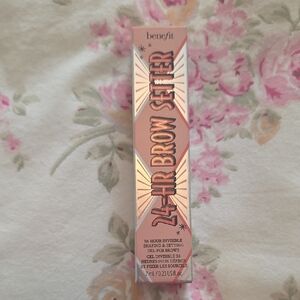 Benefit 24-HR Brow Setter - Pink and Gold Packaging